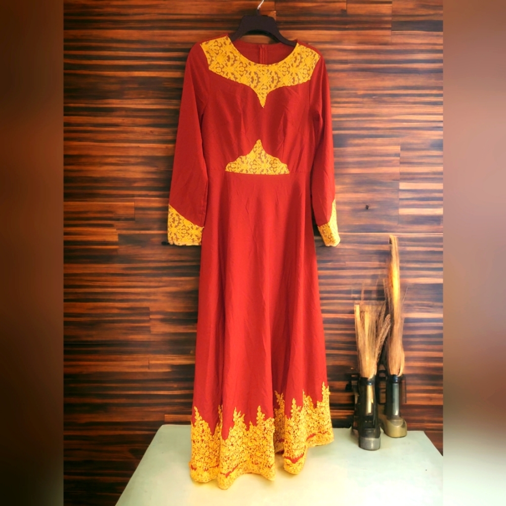 NEW W/Out Tags Long Sleeved Maxi Dress Size S